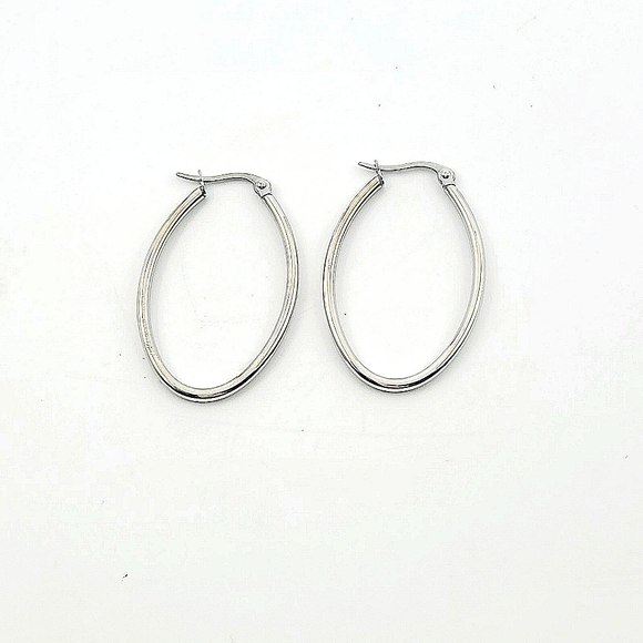 Chisel Stainless Steel Polished Silver Oval Hoop Earrings - Picture 4 of 5